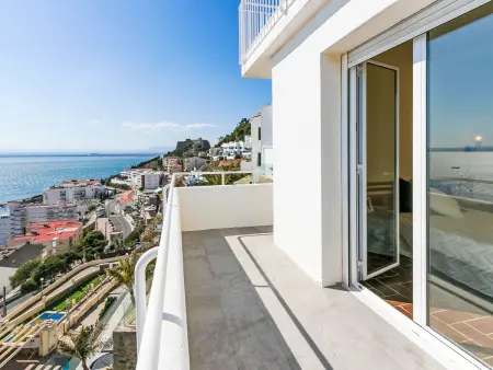 Maison Jeroni Pau, ensoleillée et moderne avec vue panoramique sur la mer - Photo 22