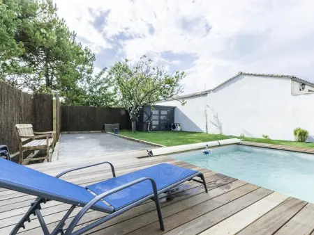 Maison familiale avec piscine chauffée et terrasse à La Flotte - Photo 29