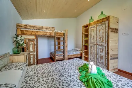 Vivalidays Villa Can Palomo, Maison 18 personnes à Palafolls - Photo 24