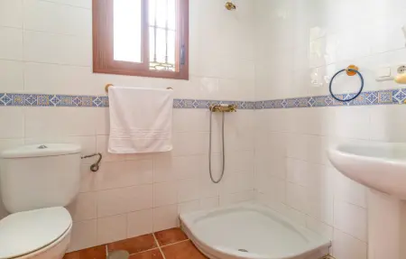 Location Maison 7 personnes à Periana - Photo 21