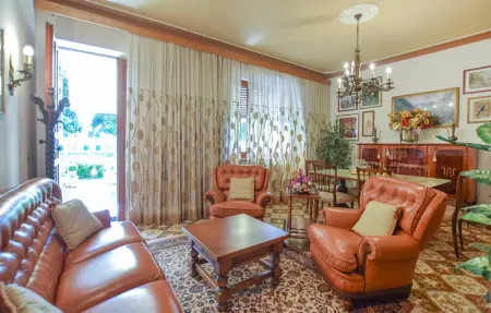 Location Maison 6 personnes à Camaiore - Photo 3