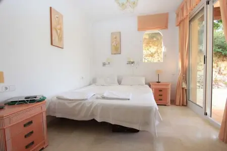 Altea Hills, Villa à Altea Hills avec piscine partagée - Photo 17