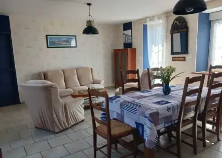 Maison avec jardin à Réville, 80 m², 6 personnes - Photo 3