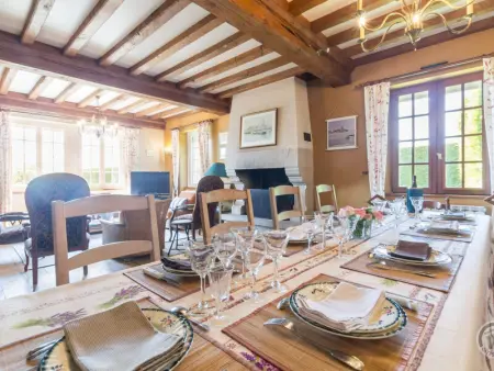 Charmante maison familiale avec grand jardin à Réville - Photo 1