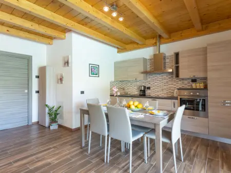 Gelsomini (CCO522), Maison 5 personnes à Colico - Photo 5