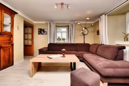 Souvenirs d'Ouren, Maison de vacances à Ouren avec sauna infrarouge - Photo 1