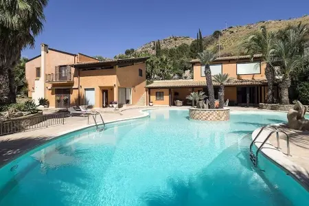 Agorá 14, Villa à Agrigente avec piscine près des temples - Photo 1