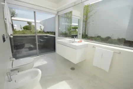 Villa Gonzalo, Villa architecturale Morden à Lisbonne - Photo 35