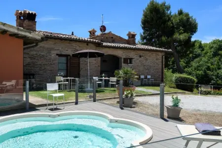 Borgo Uno, Chalet à Sant'Angelo avec vue sur vallée - Photo 1