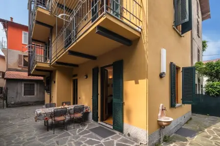 Casa Cristina Meina Centro, Appartement moderne à Meina près du lac - Photo 1