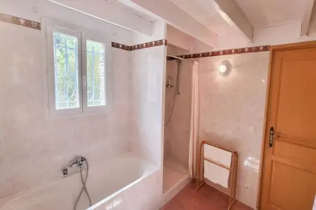 Villes sur Auzon, Escapade ensoleillée en Provence - Photo 14