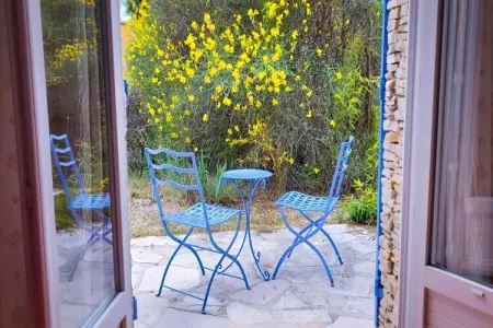 Villes sur Auzon, Escapade ensoleillée en Provence - Photo 16
