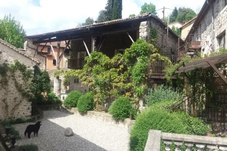 Gite - La Filature, Maison à Ardèche avec Piscine & Jardin - Photo 7