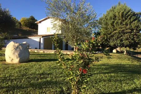 Casa Picciano, maison de campagne avec piscine privée dans les collines des Abruzzes - Photo 27