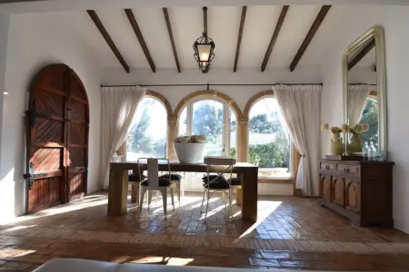 Villa Rivas, Villa espagnole près de la plage avec piscine - Photo 12