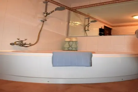 Villa Rivas, Villa espagnole près de la plage avec piscine - Photo 22