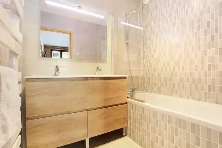 Résidence Prestige Mendi Alde 3, Chalet à La Clusaz avec Spa et Ski - Photo 11