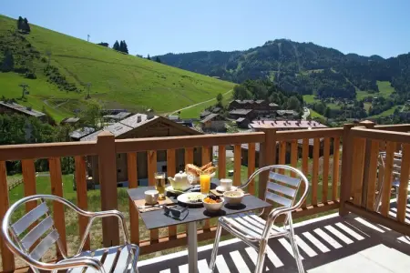 Résidence Prestige Mendi Alde 3, Chalet à La Clusaz avec Spa et Ski - Photo 13