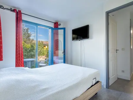 Cap Nègre : Domaine de la Pinède, Appartement 6 personnes à Le Lavandou - Photo 4