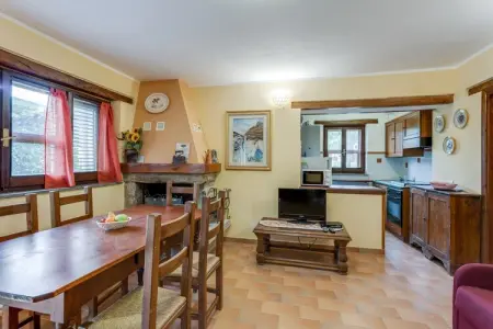 Sabrina, Maison à Assisi près de Monte Subasio - Photo 6