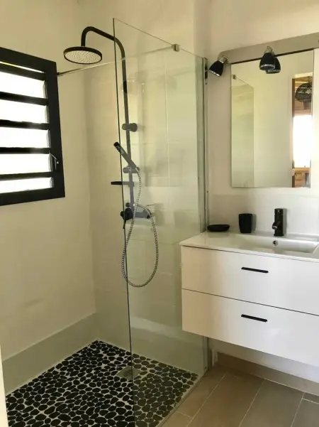 Chalet charmant à Le Gosier avec piscine privée - Photo 5