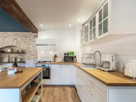 Maison rénovée au bord de l'Ognon avec grand jardin et plage privée - Photo 1