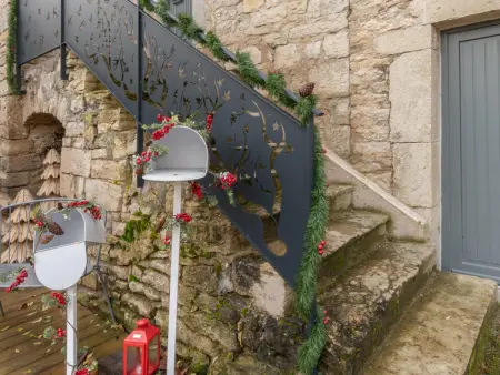 Maison rénovée au bord de l'Ognon avec grand jardin et plage privée - Photo 34