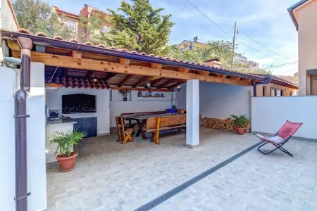 Apartment Martha, Appartement à Senj avec Vue Mer et Barbecue - Photo 19