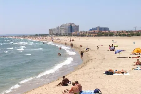 0034-NOGUERA 40 - 2 IZQ, Villa 4 personnes à Empuriabrava - Photo 18