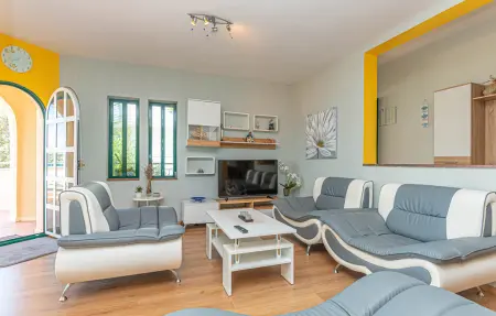 Maison 10 personnes à Razanj - Photo 2