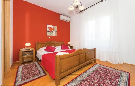 Maison 8 personnes à Brodarica - Photo 4