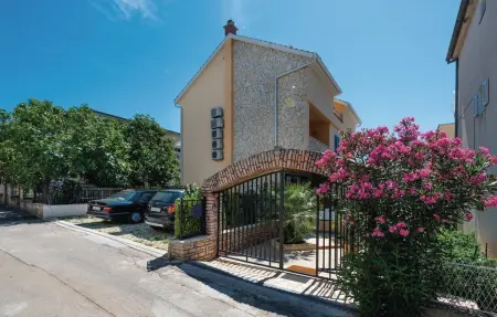 Maison 8 personnes à Brodarica - Photo 10