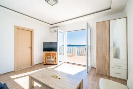 Apartments Marnic Blue Chill-Comfort One Bedroom Apartment  with Balcony and Sea View(A4) - Photo 2