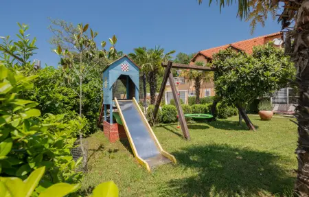 Maison 10 personnes à Zmijavci - Photo 20