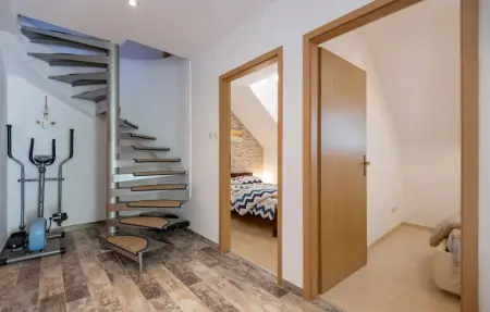 Maison 10 personnes à Zmijavci - Photo 30