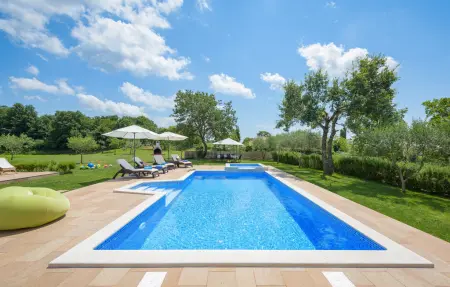 Maison 6 personnes à Tinjan - Photo 9