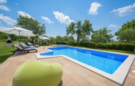 Maison 6 personnes à Tinjan - Photo 10