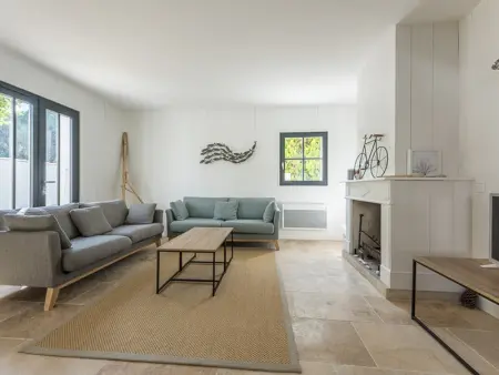 Maison familiale pour 10 avec patio et piscine à La Flotte - Photo 1