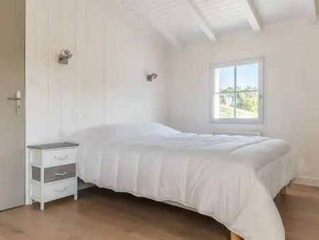 Maison familiale pour 10 avec patio et piscine à La Flotte - Photo 3