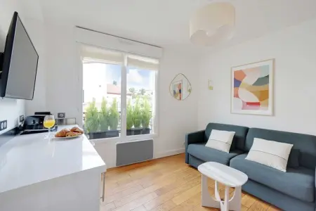 AS-9-VOLTAIRE-1-RDC, Appartement 4 personnes à Suresnes - Photo 4