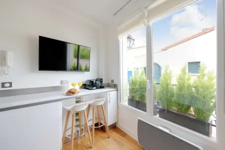 AS-9-VOLTAIRE-1-RDC, Appartement 4 personnes à Suresnes - Photo 10