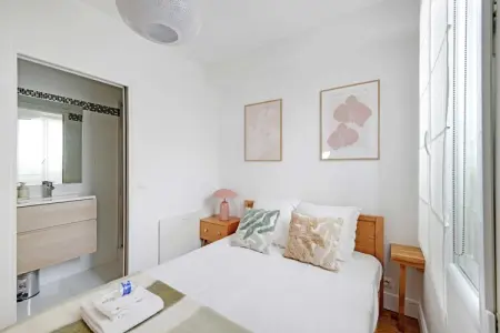 AS-9-VOLTAIRE-2-RDC, Appartement 4 personnes à Suresnes - Photo 2