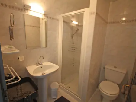 Appartement confort avec billard et Wifi, Gite 5 personnes à Granges Aumontzey Granges sur Vologne - Photo 8