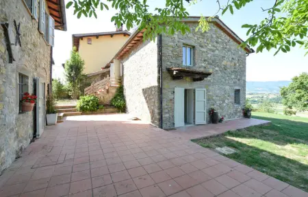 Location Maison 14 personnes à Poppi - Photo 11