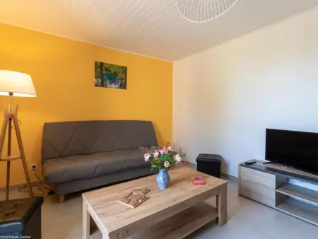 Maison rénovée à la campagne avec jardin et animaux acceptés près de Vesoul - Photo 1