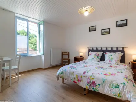 Maison rénovée à la campagne avec jardin et animaux acceptés près de Vesoul - Photo 4