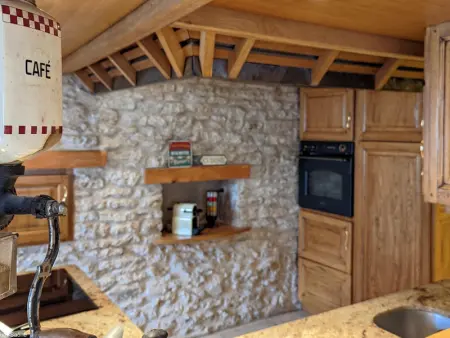 Gîte rénové avec spa et jardin près de Besançon - Photo 14