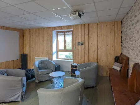 Gîte rénové avec spa et jardin près de Besançon - Photo 26