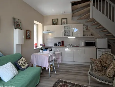 Charmant gîte rénové avec terrasse et parking privé dans un parc, accepte petit animal - Photo 5