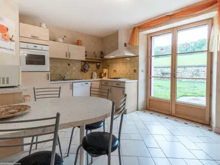 Maison spacieuse près de Vesoul avec cheminée, idéale pour familles - Photo 9